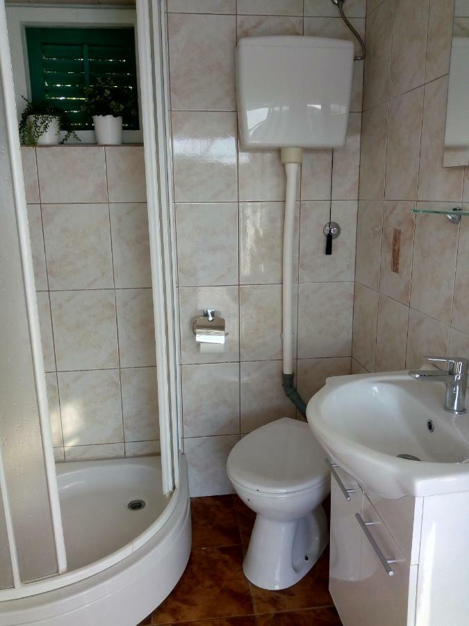 Apartmani Paulo Vis Dış mekan fotoğraf